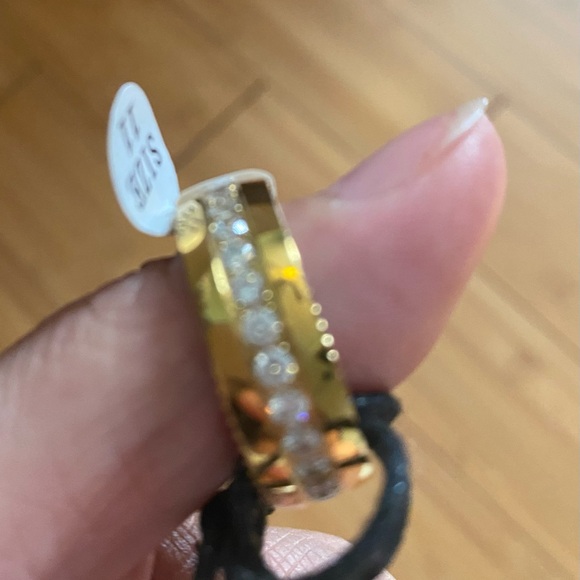 Anthony Jacobs Men's 18K Goldplated Stainless Steel Simulated Diamond Inlay Ring - Picture 5 of 5